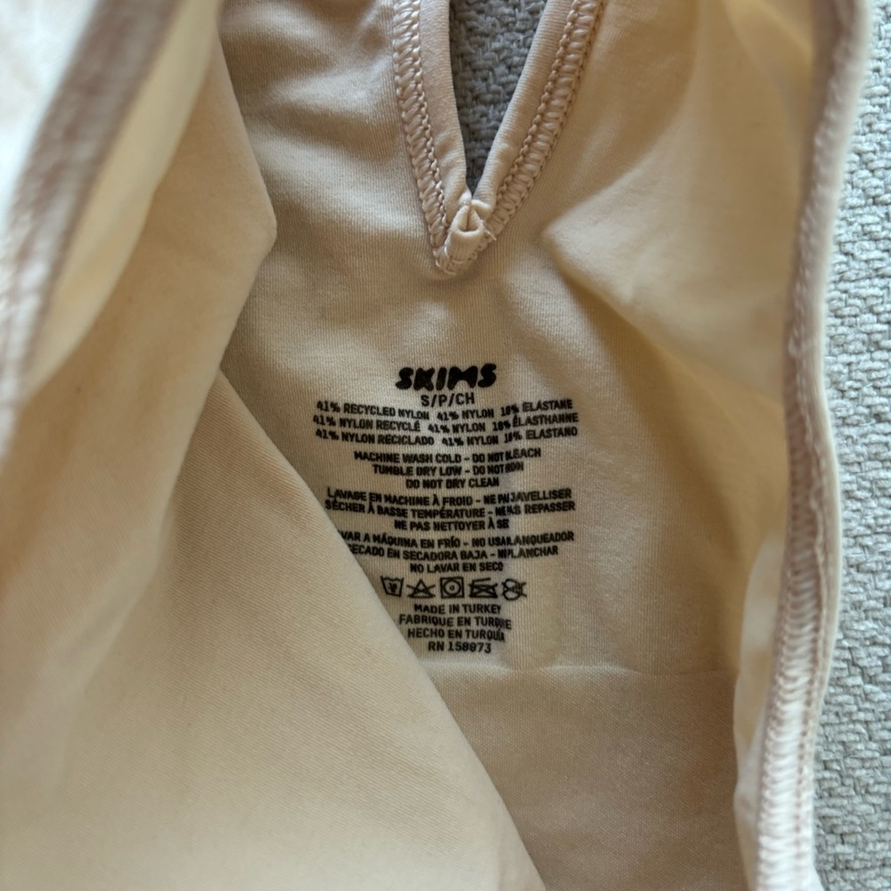 SKIMS Seamless Sculpt High Mock Neck Shapewear Bodysuit SMALL - Picture 10 of 11